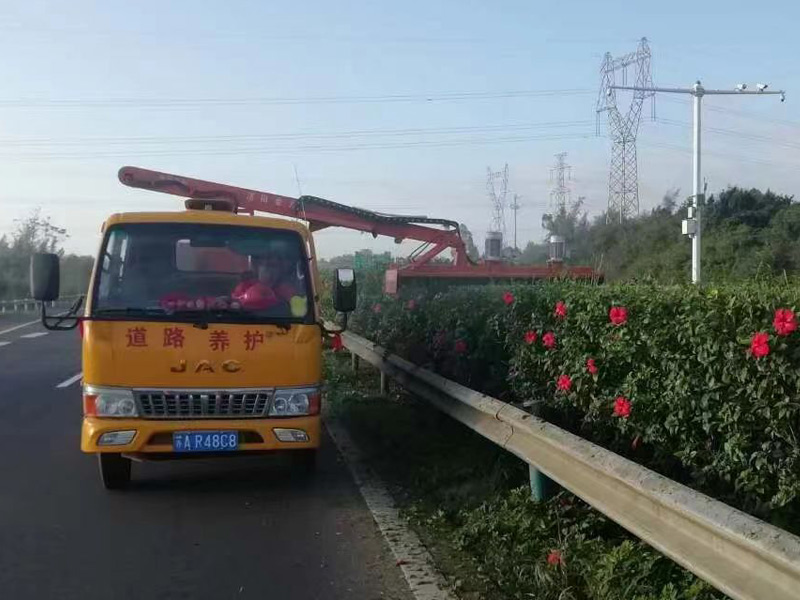 紹興車載式綠籬修剪機一次作業多長時間？